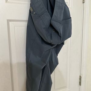 Men’s 38 30 Kuhl pants
